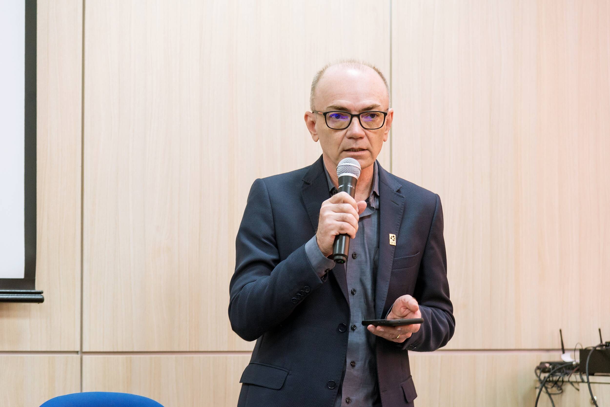 Faculdade de Administração e Ciências Econômicas (FACE/UFG)